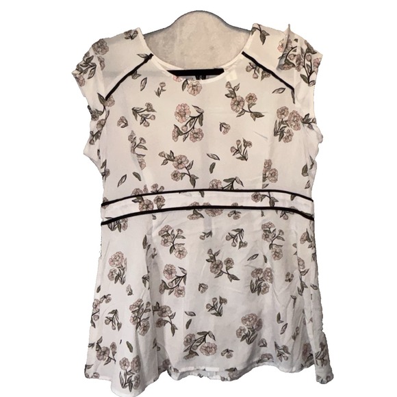 Motherhood Maternity Tops - Motherhood Maternity floral Medium Shirt